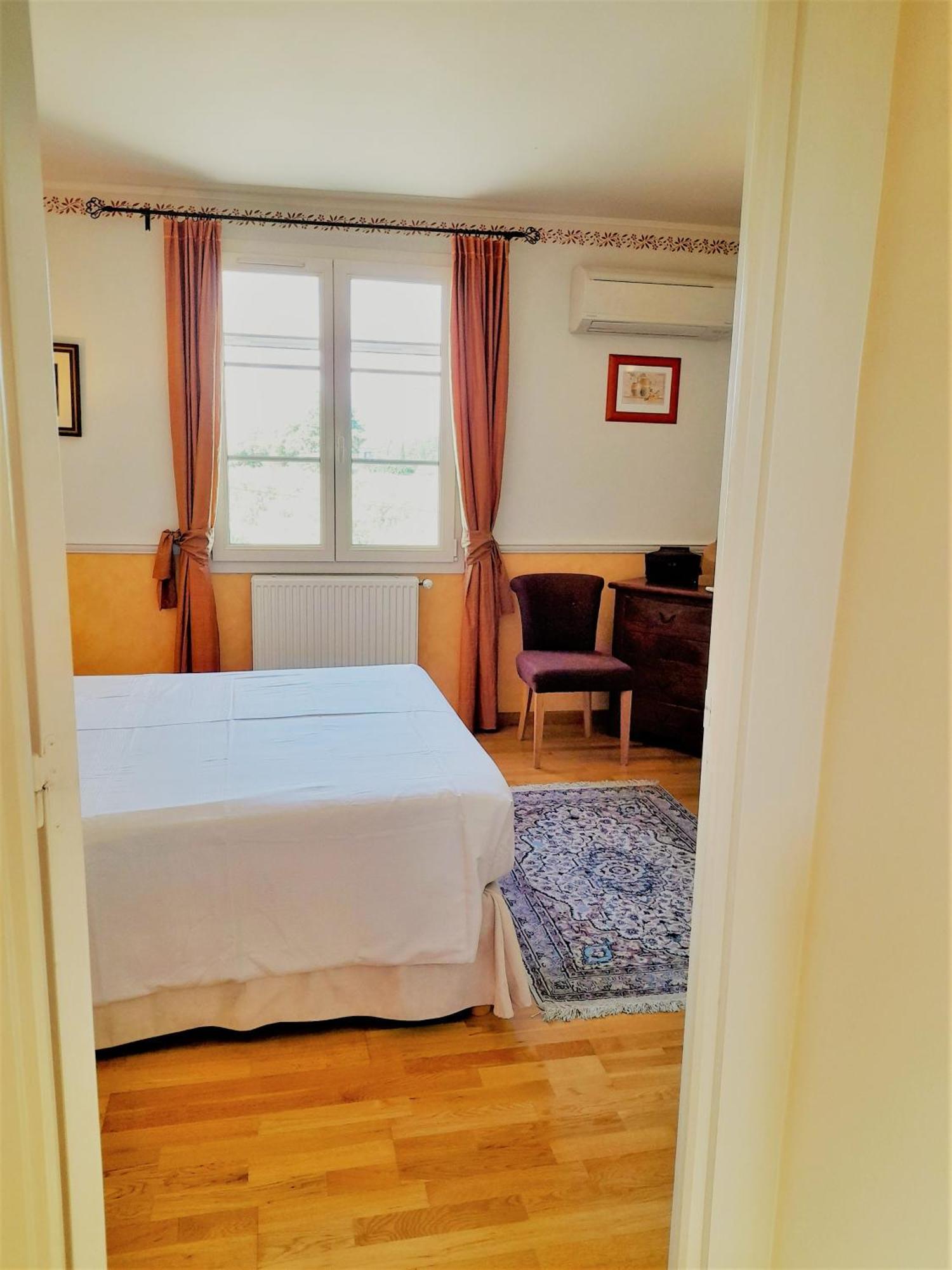 Domaine Des Ecureuils Bed & Breakfast Carpentras Dış mekan fotoğraf